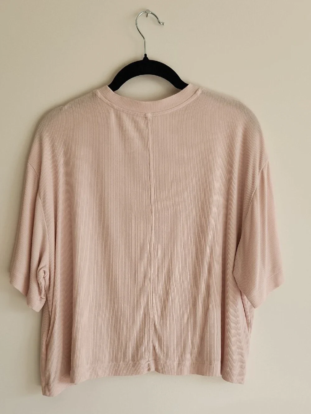 AE - Like New Blush Soft & Sexy Boxy Tee - S - Picture 4 of 4